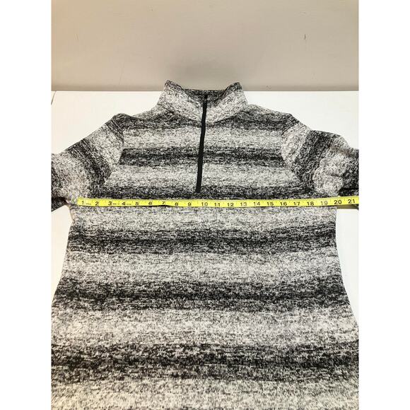 Lands' End 1/4 Zip Sherpa Black White Gray Ombre Stripe Pullover Sweater Size M - Picture 6 of 10